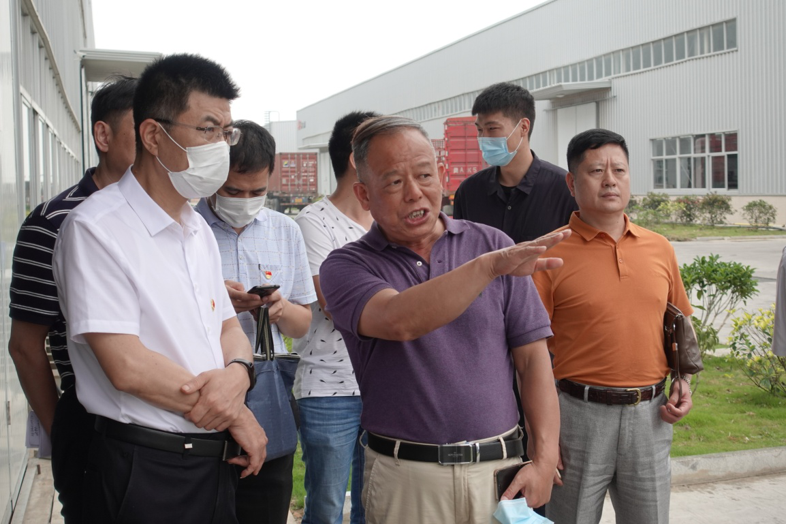 福建省工信厅副厅长陈传芳一行向导 莅临南宫NG28新质料科技工业园旅行调研